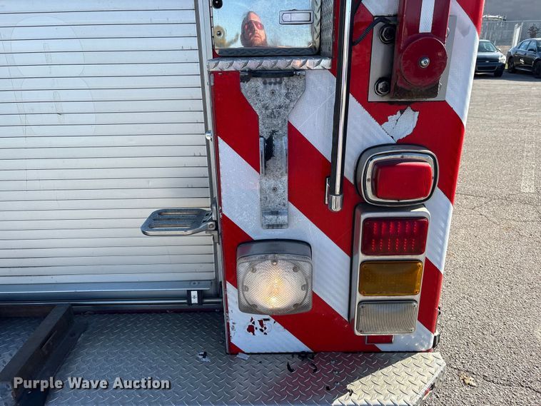 image for item EM6167 2006 American LaFance Metropolitan pumper fire truck