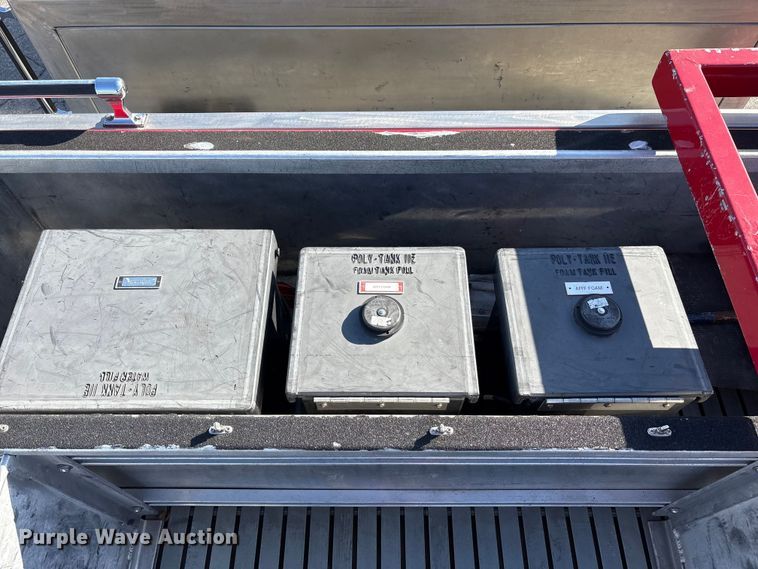 image for item EM6167 2006 American LaFance Metropolitan pumper fire truck