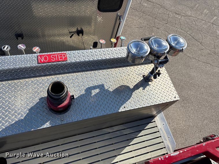 image for item EM6167 2006 American LaFance Metropolitan pumper fire truck