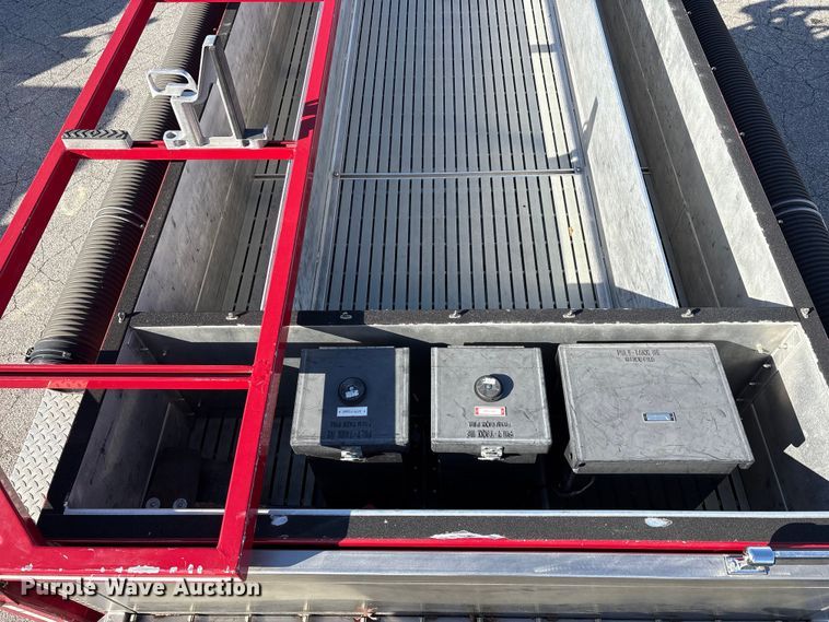 image for item EM6167 2006 American LaFance Metropolitan pumper fire truck