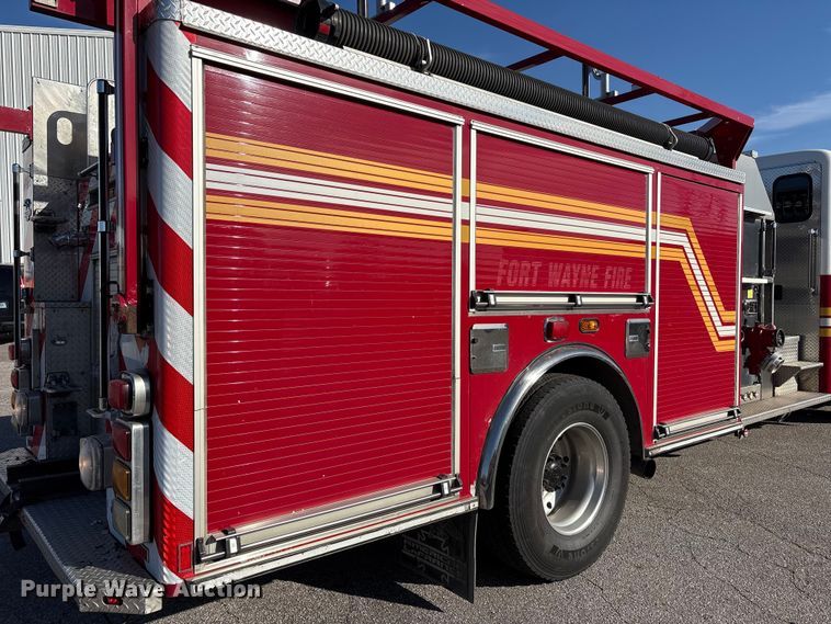 image for item EM6167 2006 American LaFance Metropolitan pumper fire truck