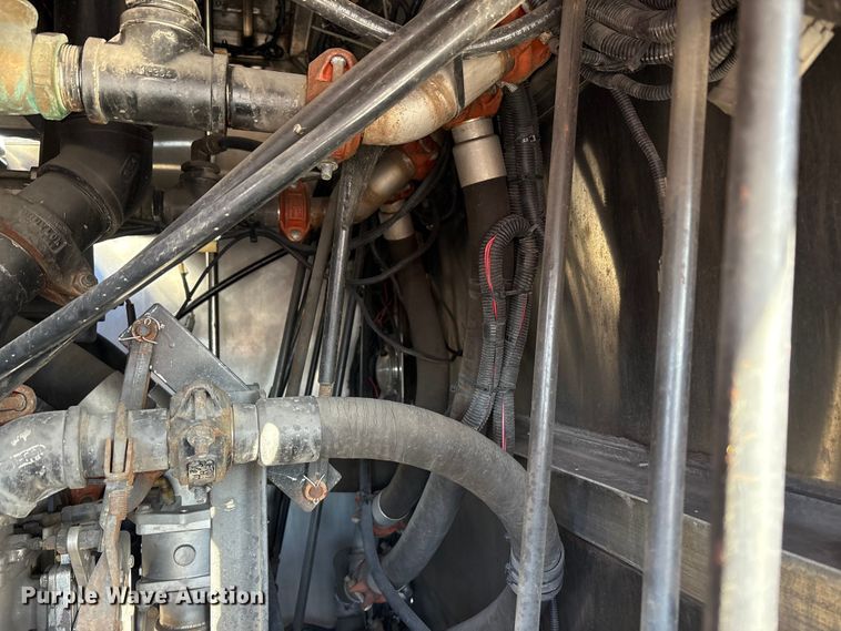 image for item EM6167 2006 American LaFance Metropolitan pumper fire truck