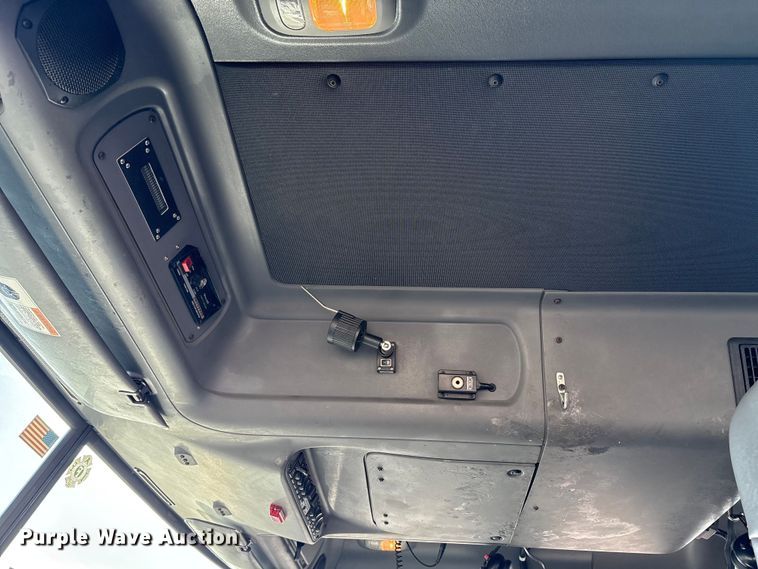 image for item EM6167 2006 American LaFance Metropolitan pumper fire truck