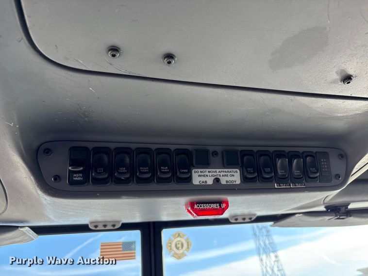 image for item EM6167 2006 American LaFance Metropolitan pumper fire truck