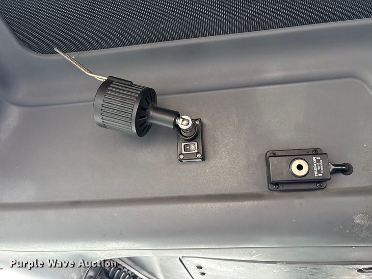 image for item EM6167 2006 American LaFance Metropolitan pumper fire truck