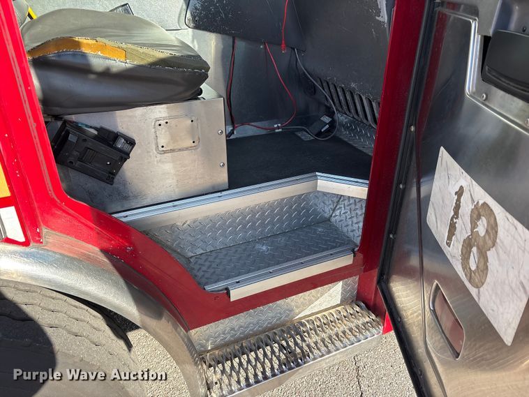 image for item EM6167 2006 American LaFance Metropolitan pumper fire truck