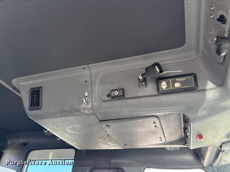 image for item EM6167 2006 American LaFance Metropolitan pumper fire truck