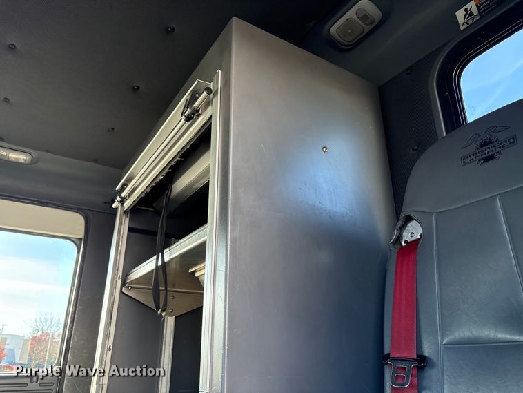 image for item EM6167 2006 American LaFance Metropolitan pumper fire truck