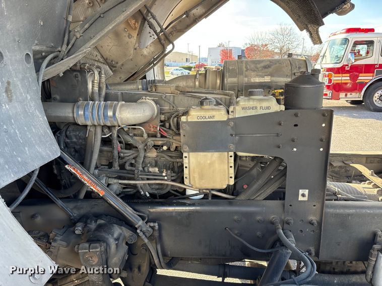 image for item EM6167 2006 American LaFance Metropolitan pumper fire truck