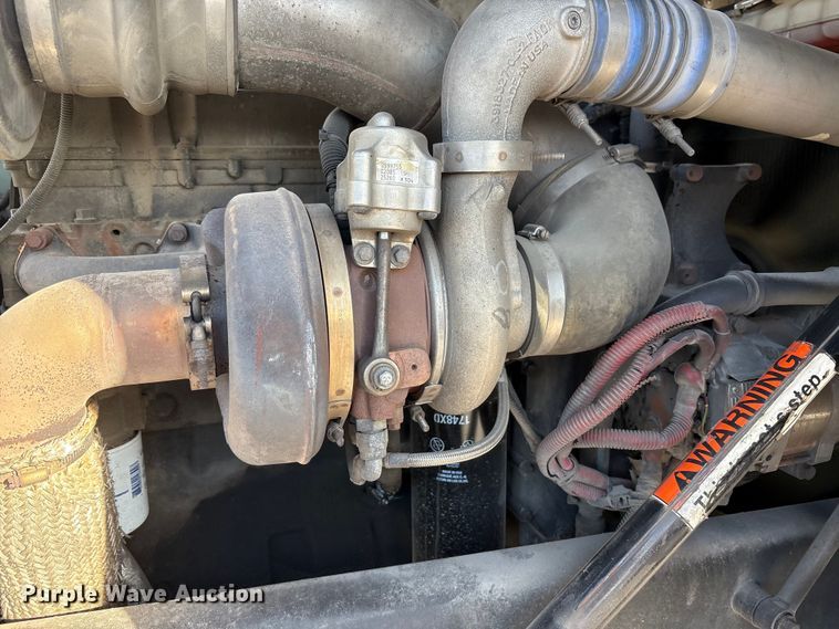 image for item EM6167 2006 American LaFance Metropolitan pumper fire truck