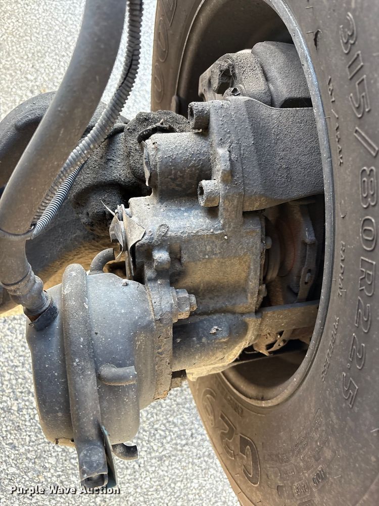 image for item EM6167 2006 American LaFance Metropolitan pumper fire truck