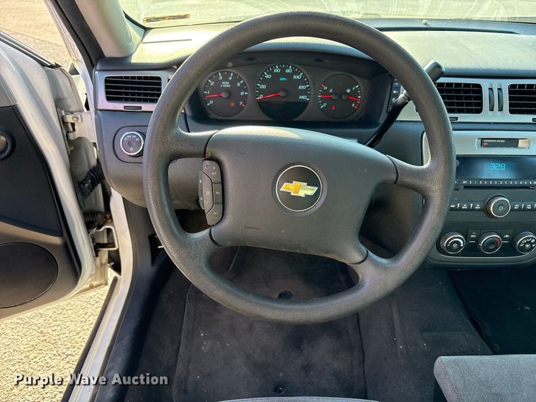 image for item EM6171 2016 Chevrolet Impala Limited Police Cruiser 