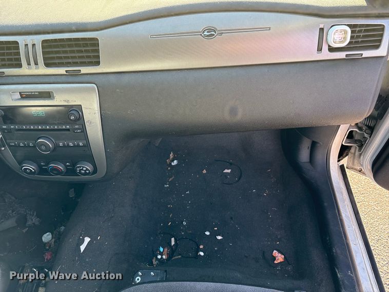 image for item EM6172 2016 Chevrolet Impala Limited Police Cruiser 