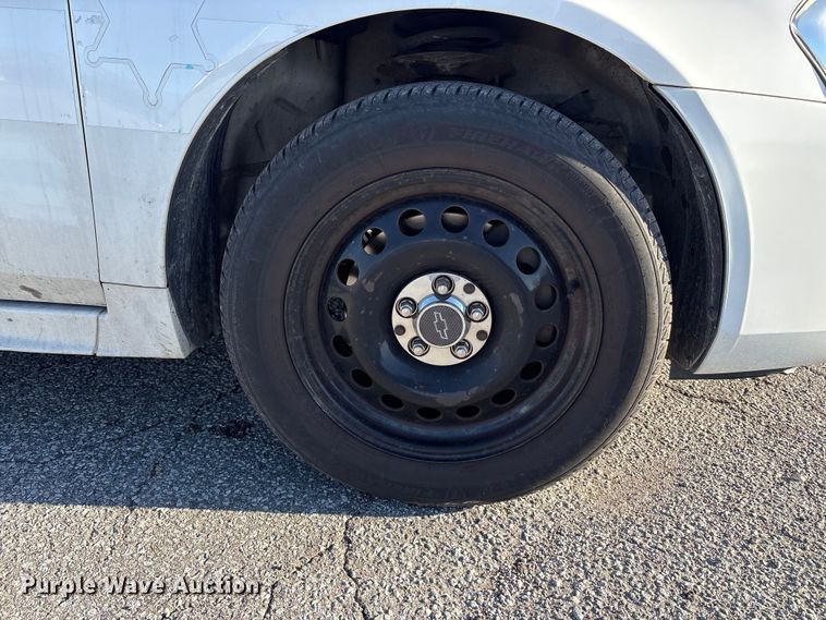 image for item EM6172 2016 Chevrolet Impala Limited Police Cruiser 