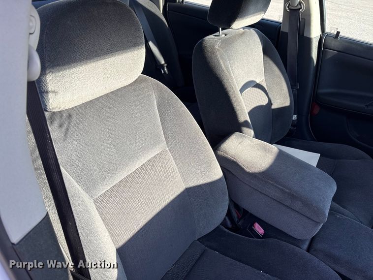 image for item EM6173 2016 Chevrolet Impala Limited Police Cruiser 