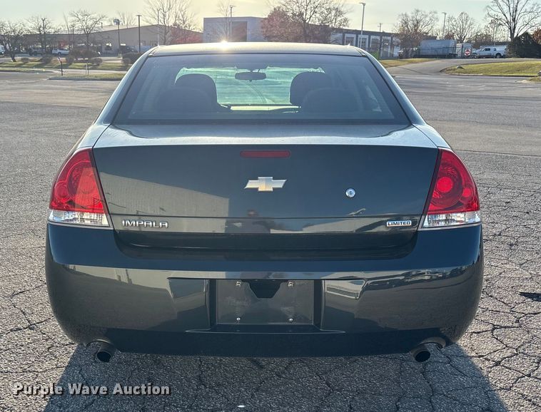 image for item EM6174 2016 Chevrolet Impala Limited Police Cruiser 