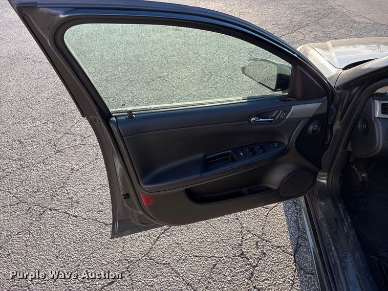 image for item EM6174 2016 Chevrolet Impala Limited Police Cruiser 