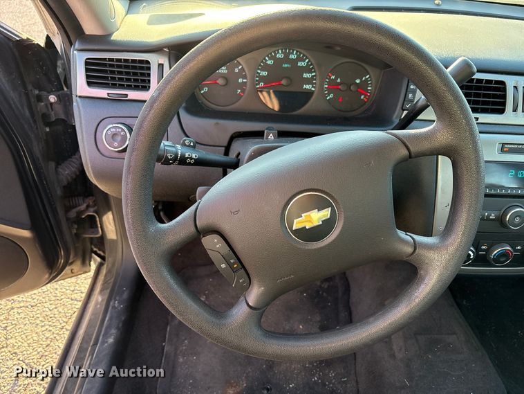 image for item EM6174 2016 Chevrolet Impala Limited Police Cruiser 