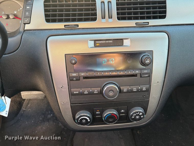 image for item EM6174 2016 Chevrolet Impala Limited Police Cruiser 