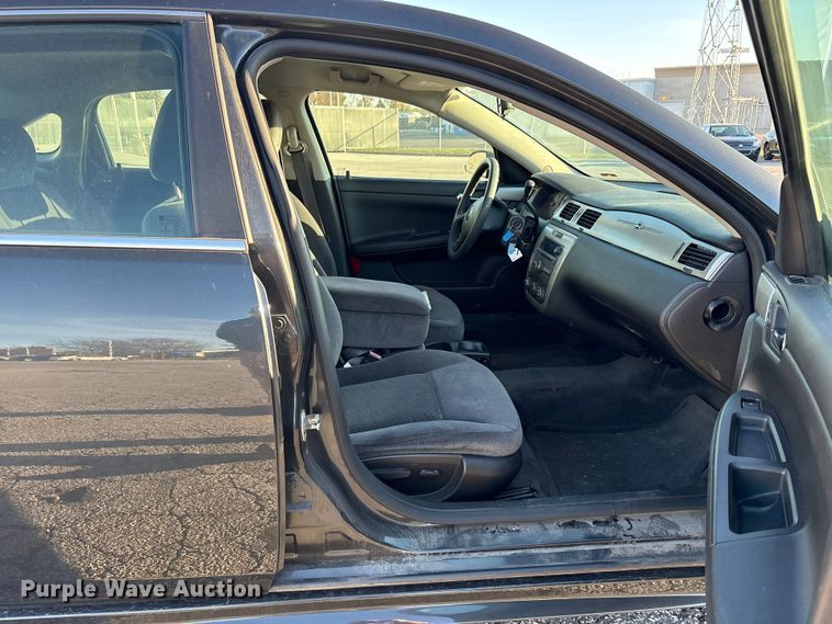 image for item EM6174 2016 Chevrolet Impala Limited Police Cruiser 