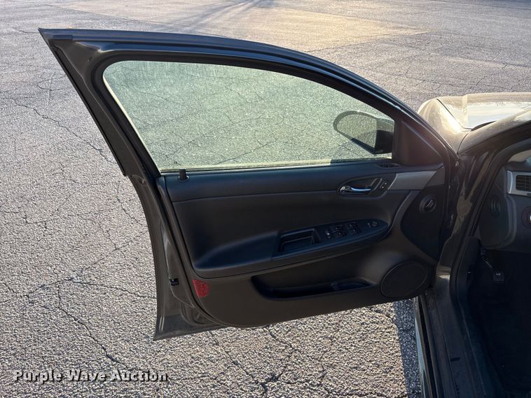 image for item EM6175 2016 Chevrolet Impala Limited Police Cruiser 