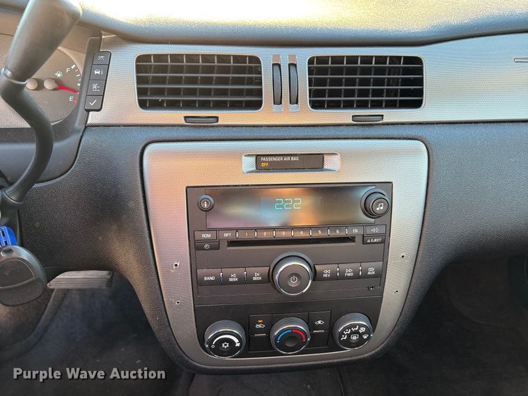 image for item EM6175 2016 Chevrolet Impala Limited Police Cruiser 