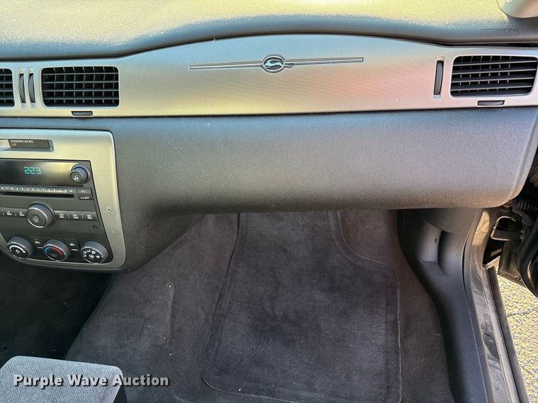 image for item EM6175 2016 Chevrolet Impala Limited Police Cruiser 