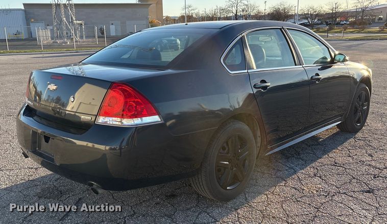 image for item EM6176 2016 Chevrolet Impala Limited Police Cruiser 