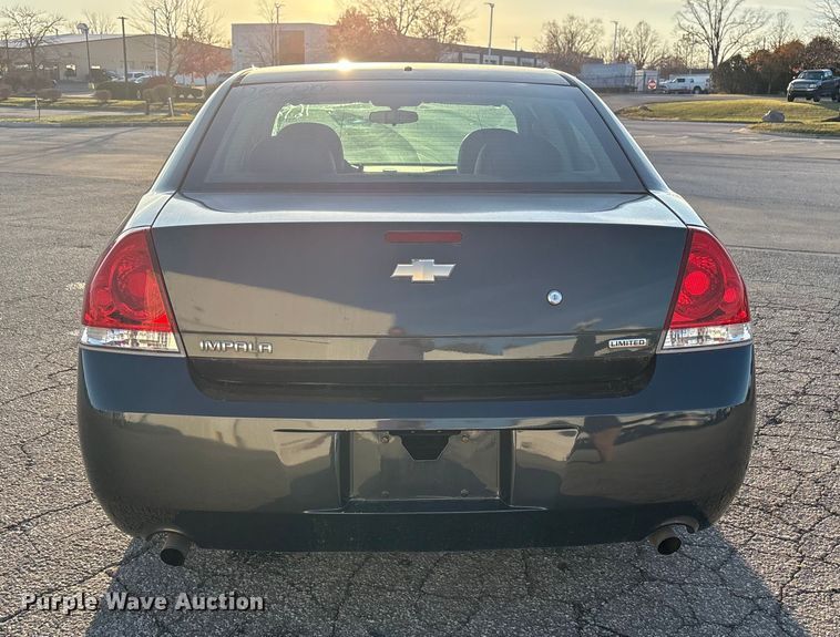 image for item EM6176 2016 Chevrolet Impala Limited Police Cruiser 