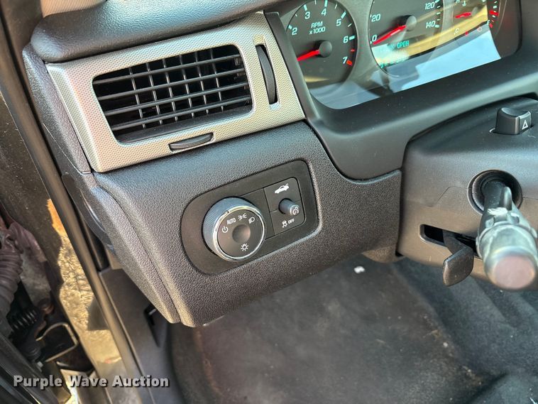 image for item EM6176 2016 Chevrolet Impala Limited Police Cruiser 