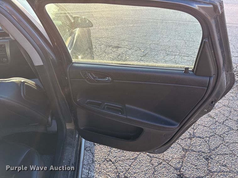 image for item EM6176 2016 Chevrolet Impala Limited Police Cruiser 