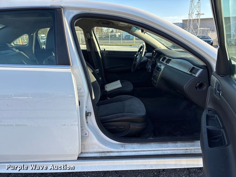 image for item EM6178 2016 Chevrolet Impala Limited Police Cruiser 