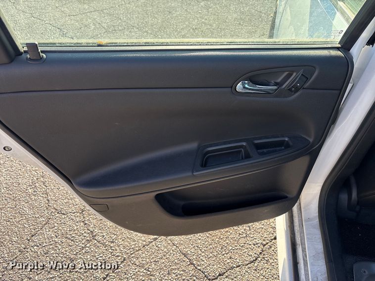 image for item EM6178 2016 Chevrolet Impala Limited Police Cruiser 