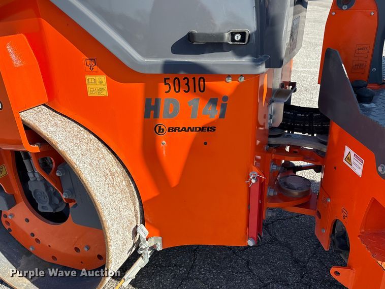 image for item EM6179 2020 HAMM HD 14i VT combination vibratory roller