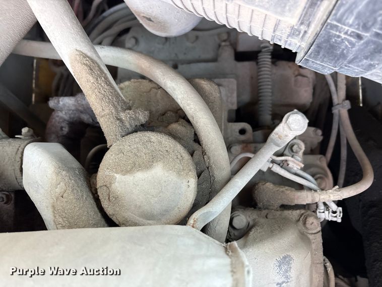 image for item EM6180 2008 New Holland L190 skid steer loader