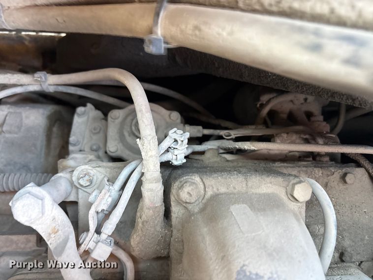 image for item EM6180 2008 New Holland L190 skid steer loader