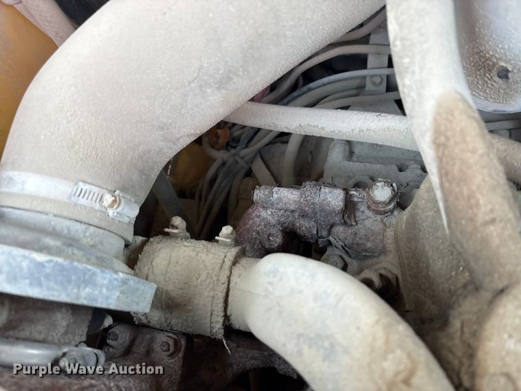 image for item EM6180 2008 New Holland L190 skid steer loader