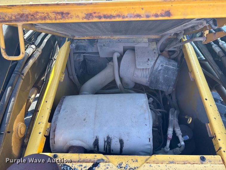 image for item EM6180 2008 New Holland L190 skid steer loader