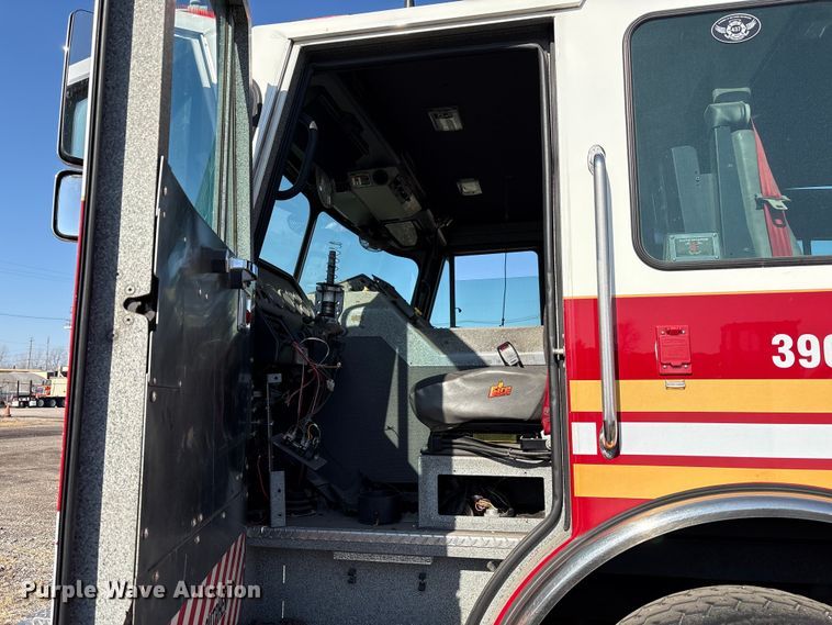 image for item EM6181 2012 Sutphen Custom pumper fire truck