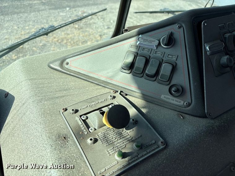 image for item EM6181 2012 Sutphen Custom pumper fire truck