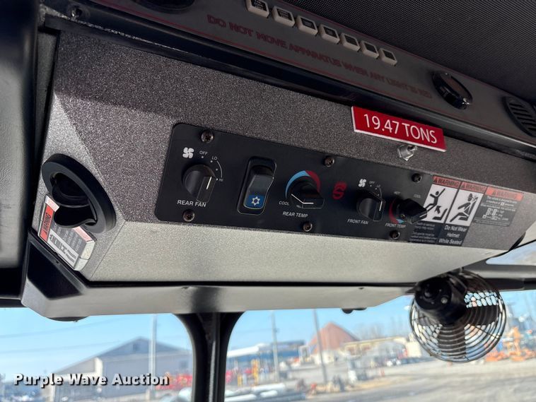 image for item EM6181 2012 Sutphen Custom pumper fire truck