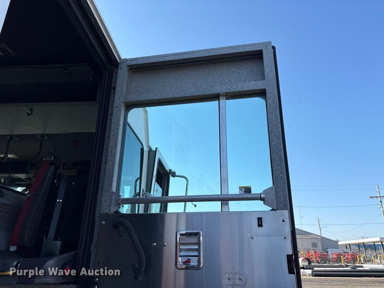 image for item EM6181 2012 Sutphen Custom pumper fire truck