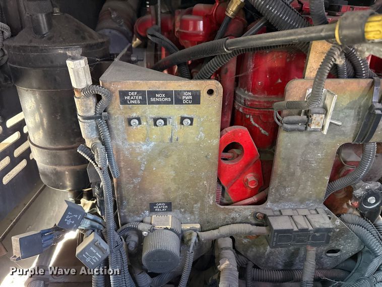 image for item EM6181 2012 Sutphen Custom pumper fire truck