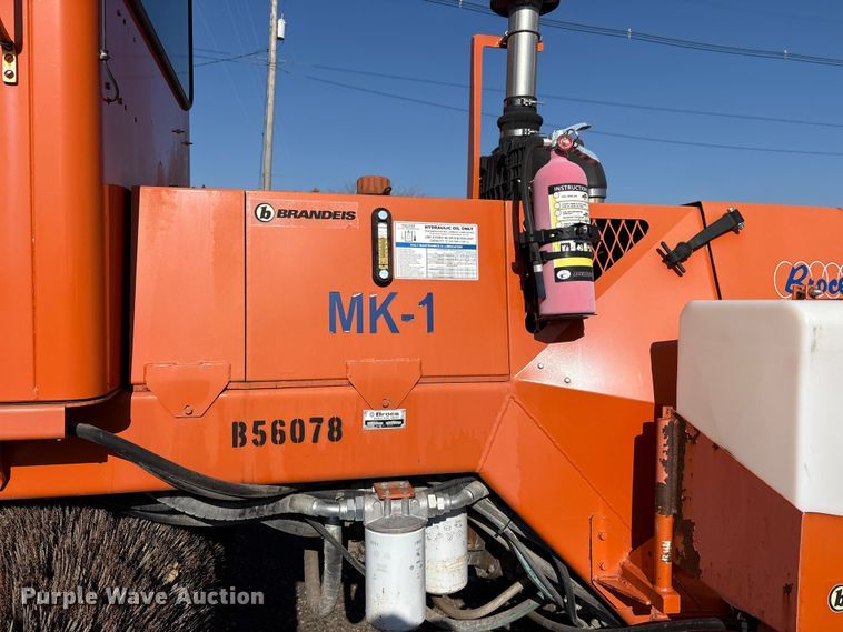 image for item EM6182 2019 Broce MK1 transfer sweeper