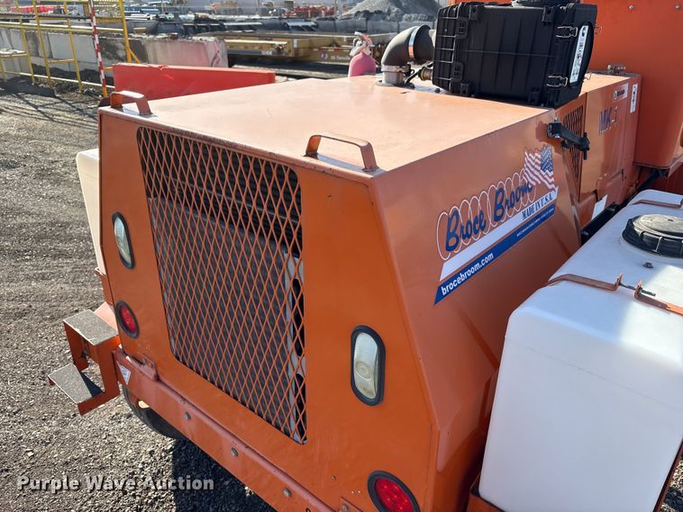 image for item EM6182 2019 Broce MK1 transfer sweeper