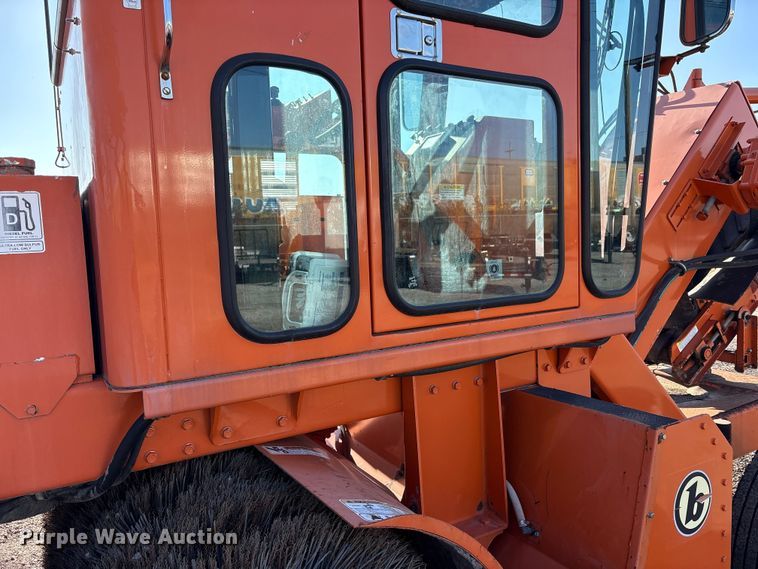 image for item EM6182 2019 Broce MK1 transfer sweeper