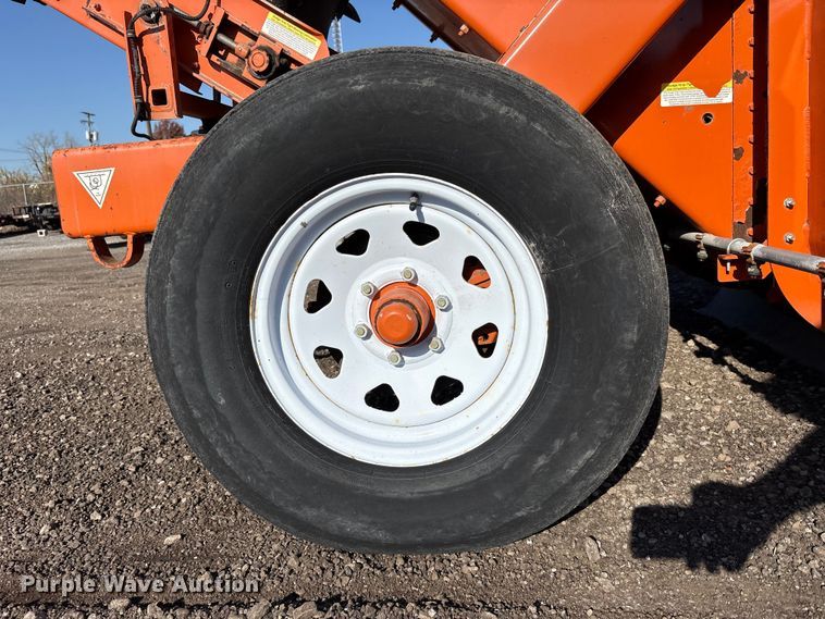 image for item EM6182 2019 Broce MK1 transfer sweeper