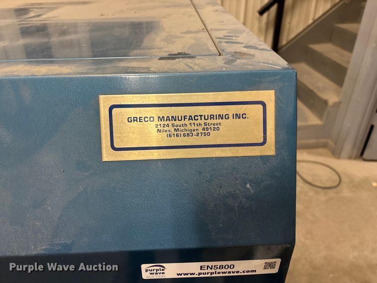 image for item EN5800 Greco Manufacturing Inc. 3x4-230-1-60 heat lamp vacuum applicator