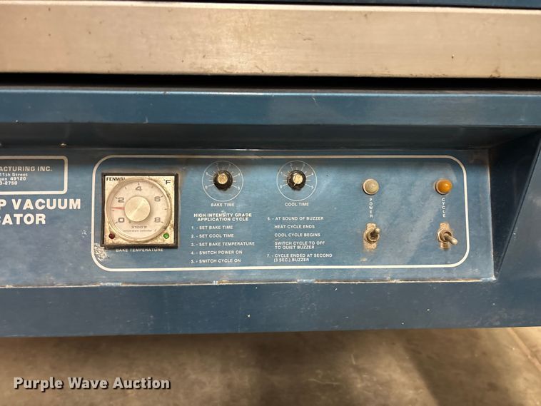 image for item EN5800 Greco Manufacturing Inc. 3x4-230-1-60 heat lamp vacuum applicator