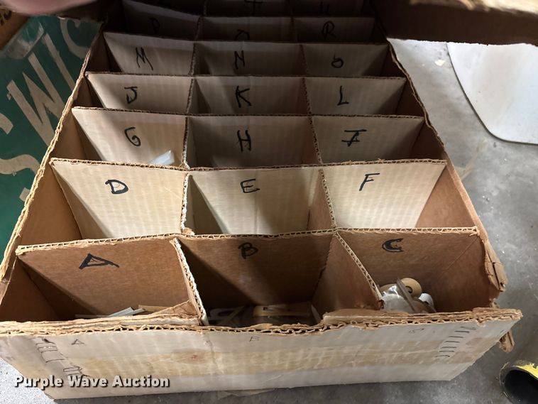 image for item EN5800 Greco Manufacturing Inc. 3x4-230-1-60 heat lamp vacuum applicator